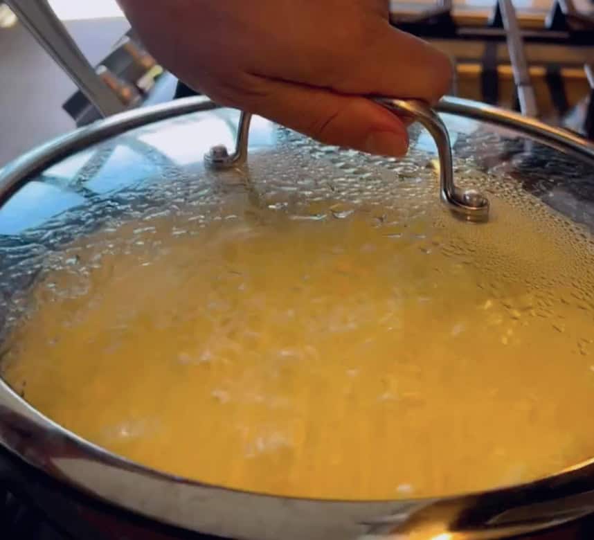 step 3 spam musubi cooking eggs