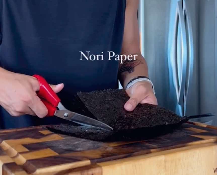 step 5 spam musubi cut nori paper